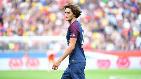 La prolongation d'Adrien Rabiot n'avance pas, mais le PSG ne s'inquiète pas, indique Le Parisien