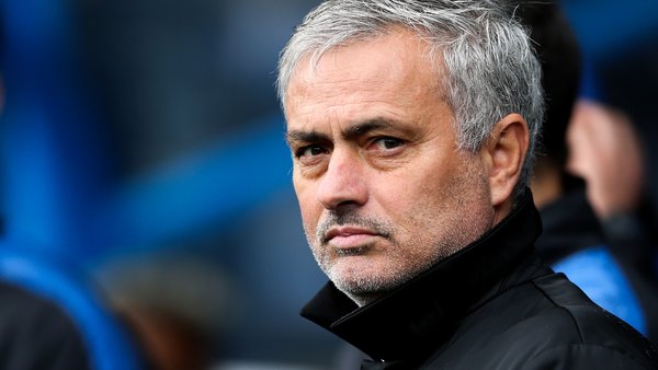 Mercato - Mourinho annoncé vers une nouvelle saison à ManU plutôt qu'au PSG, quelle surprise...