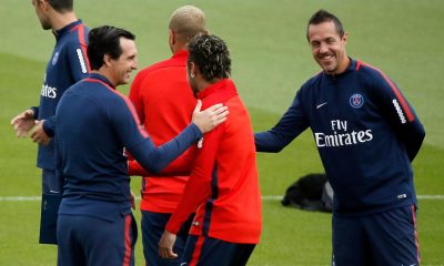 Emery Neymar J'espère qu'il va revenir vite, mais le plus c'est important c'est de régler ce problème familial