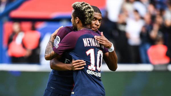 Ligue 1 - La LFP se demande si le PSG 2017-2018 peut devenir le plus grand champion de l'histoire