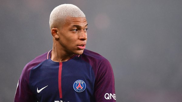 Riccardi Mbappé, on a du très tôt qu'il deviendrait un crack...C'est un bel exemple pour le football