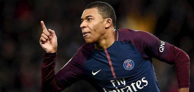 Alonzo Mbappé Il a la tête bien faite et c’est déjà un grand champion