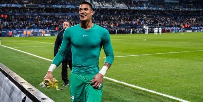 Joyeux anniversaire Alphonse Areola !