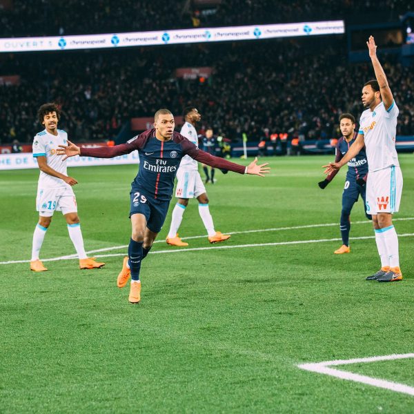 Les images du PSG ce dimanche : Classico remporté et célébré !