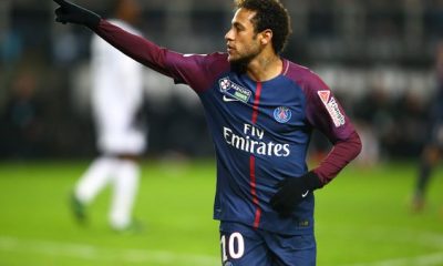 Neymar montre la glace sur ses chevilles après la victoire à Toulouse avec un message de détermination