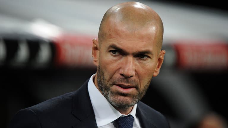 Real MadridPSG - Zidane Chaque année le PSG s'améliore. Ils font une saison incroyable