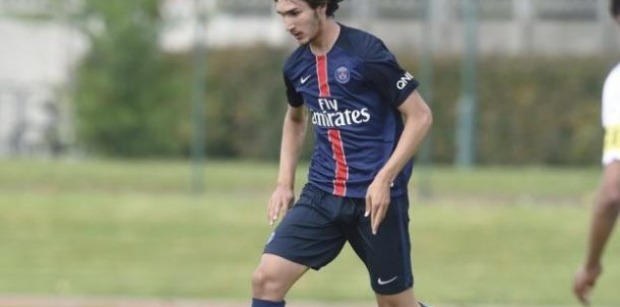 Yacine Adli et Sébastien Cibois en discussion pour un contrat professionnel au PSG, selon L'Equipe