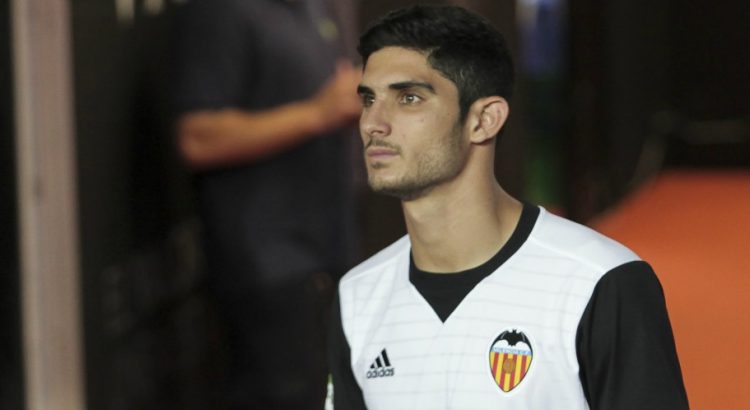 Gonçalo Guedes élu révélation de l'année 2017 au Portugal