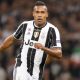 Mercato - Le PSG a Alex Sandro comme priorité pour remplacer Layvin Kurzawa, selon Téléfoot