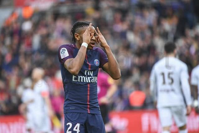 PSG/Metz - Les notes des Parisiens dans la presse : Nkunku homme du match