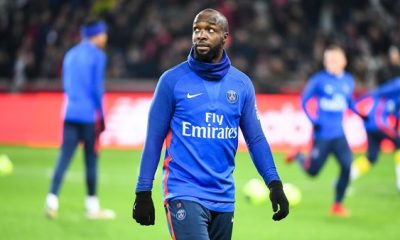 AS Saint-EtiennePSG - Lassana Diarra Il faut aussi les féliciter....c’est un bon résultat