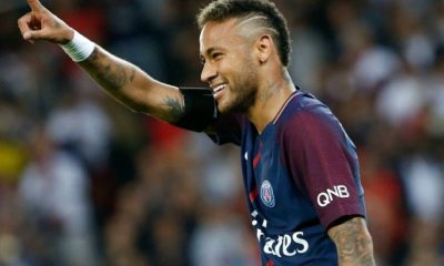 Neymar Félicitations à tous, je suis très heureux pour vous ! Allez Paris