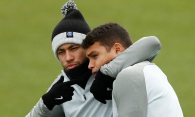 Thiago Silva Je veux dédier ce titre à Neymar...Il a beaucoup souffert