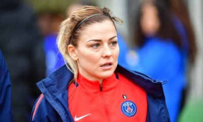 Laure Boulleau met un terme à sa carrière de joueuse, le PSG lui rend hommage