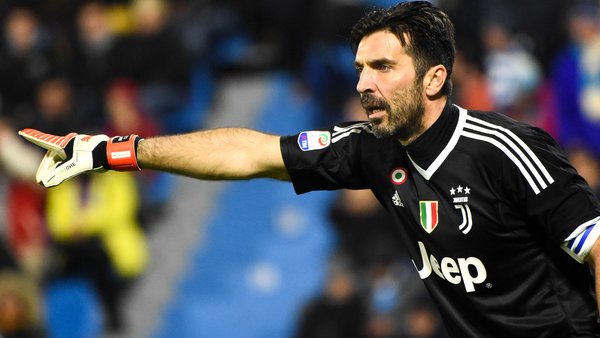 Mercato - Gianluigi Buffon devrait s'engager avec le PSG, selon Infosport+