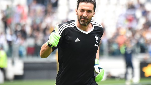 Mercato - La venue de Buffon au PSG est une grande volonté de Nasser Al-Khelaïfi, selon la Gazzetta dello Sport