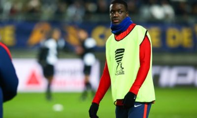 Exclu - L'avenir de Stanley Nsoki au PSG reste très flou et il a de nombreux courtisans