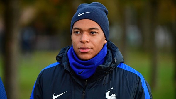 FranceItalie - Kylian Mbappé obtient un 7 dans Le Parisien