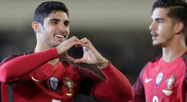 IranPortugal - Les Portugais peinent mais se qualifient, Guedes ne joue presque pas