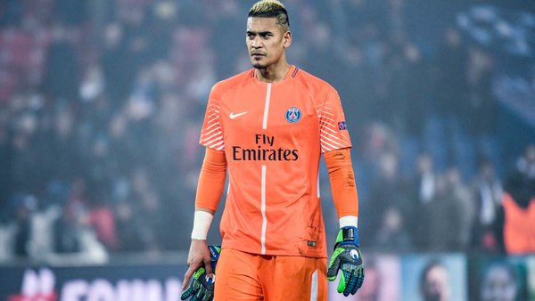 Mercato - Naples veut toujours Areola et le PSG pense à un duo BuffonDonnarumma, selon Il Mattino