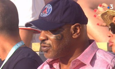 Mike Tyson aperçu à Roland-Garros avec une casquette du PSG