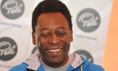 Pelé Neymar est l'un des meilleurs joueurs dans le monde...Mais c'est ensemble qu'on gagne