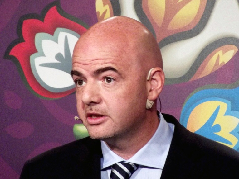 Gianni Infantino confirme que la Coupe du Monde 2022 se jouera en novembre et décembre !