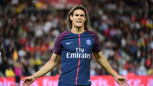 Mercato - Le Real Madrid a la voie ouverte pour Edinson Cavani, affirme AS