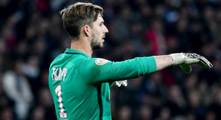 Mercato - L'OGC Nice aimerait obtenir le prêt de Kevin Trapp, annonce France Football