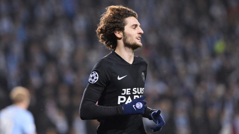 Mercato - La Juventus aussi continue d'observer le dossier Rabiot, selon La Stampa