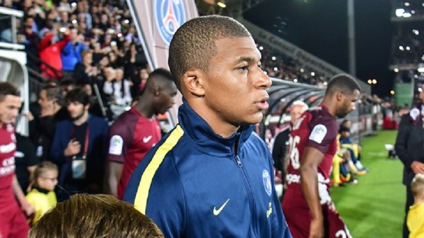 Mercato - Le PSG obligé de céder Mbappé Il n'y a rien d'aussi éloigné de la réalité, explique ABC aux autres médias espagnols