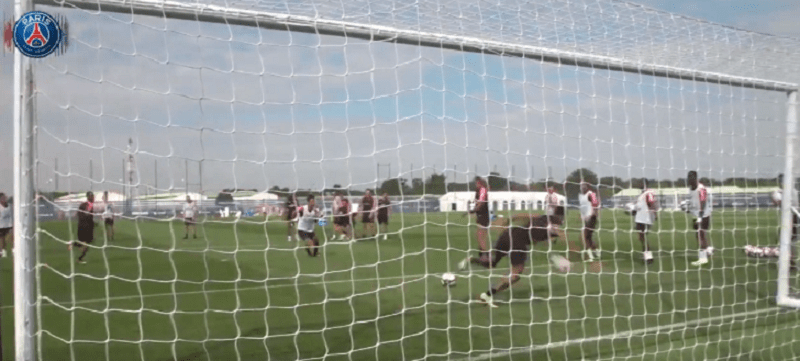 Les images du PSG ce mercredi : entraînement, arrêts et repos