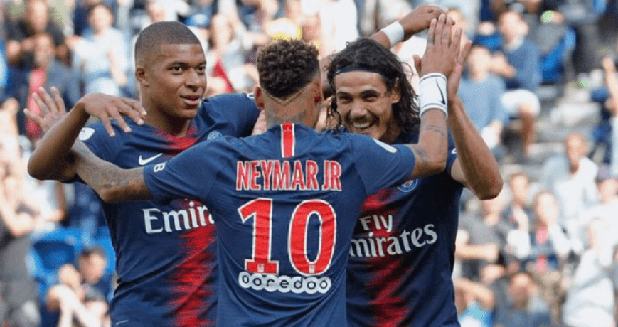 Les images du PSG ce dimanche : on célèbre encore la victoire contre Angers