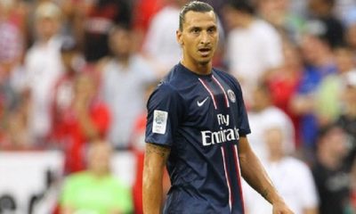 Anciens - Armand raconte une grande colère de Zlatan Ibrahimovic, durant laquelle le Suédois a déchiré son maillot