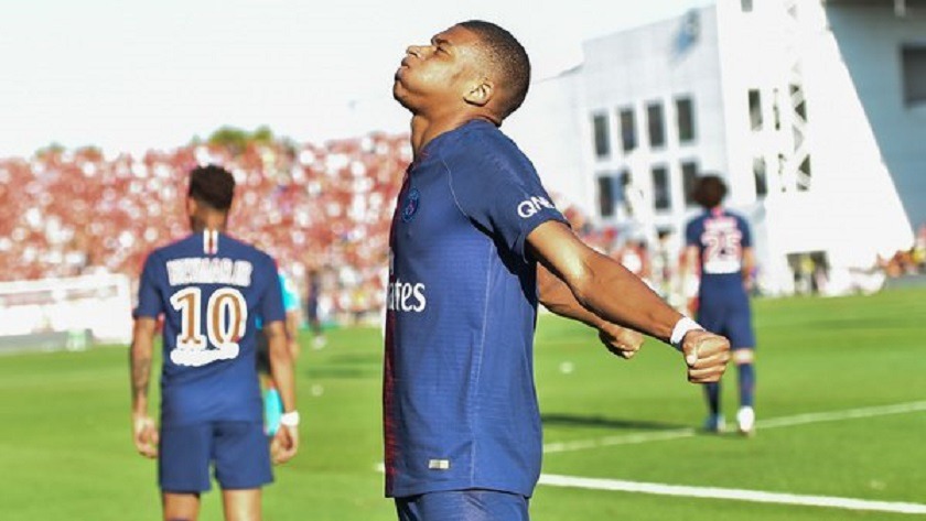 Bitton Mbappé, on a compris que ce garçon est passé de grand footballeur en devenir à Superstar