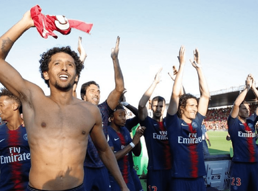 Les images du PSG ce dimanche : célébrations de victoire et communion avec les supporters