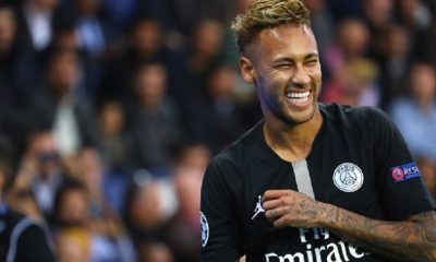 LDC - Neymar en lice pour le plus beau but de la semaine !