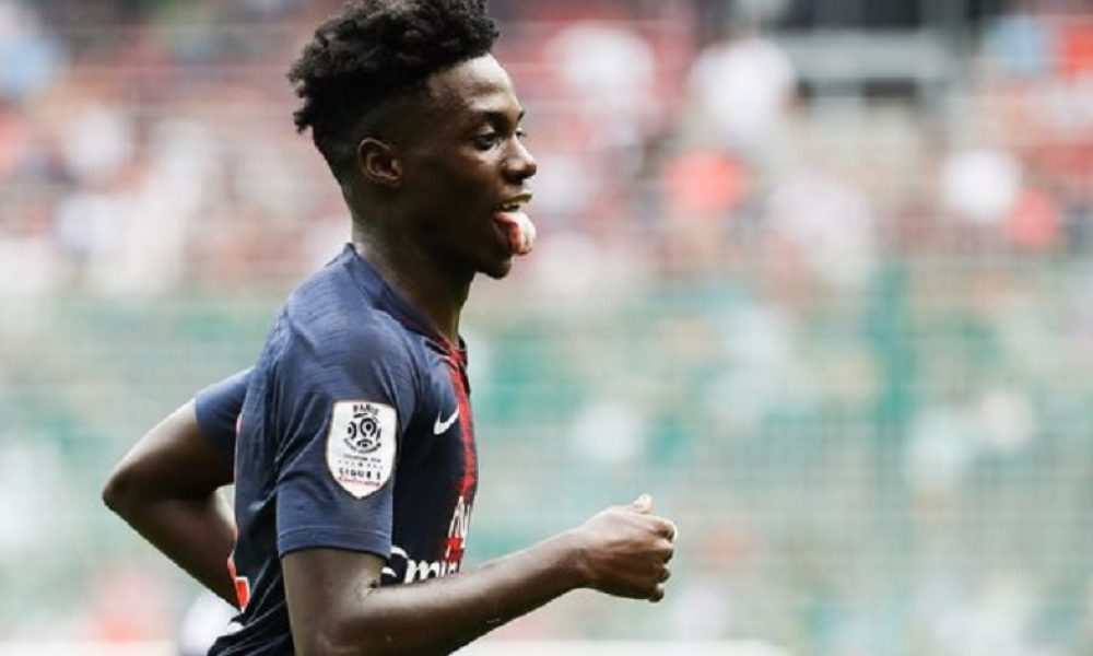 Mercato - Ça se presse au portillon pour Timothy Weah, explique Foot Mercato