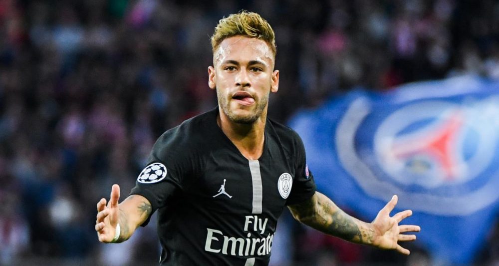 Neymar "J'ai beaucoup d'envie et je suis heureux de jouer là....Manchester United ? J'aime jouer ce genre de match"