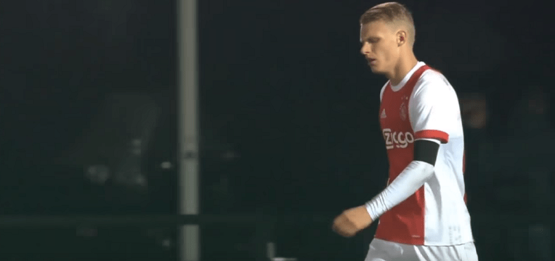 Mercato - Mitchel Bakker, arrière gauche de 18 ans de l'Ajax, aurait passé sa visite médicale pour signer au PSG