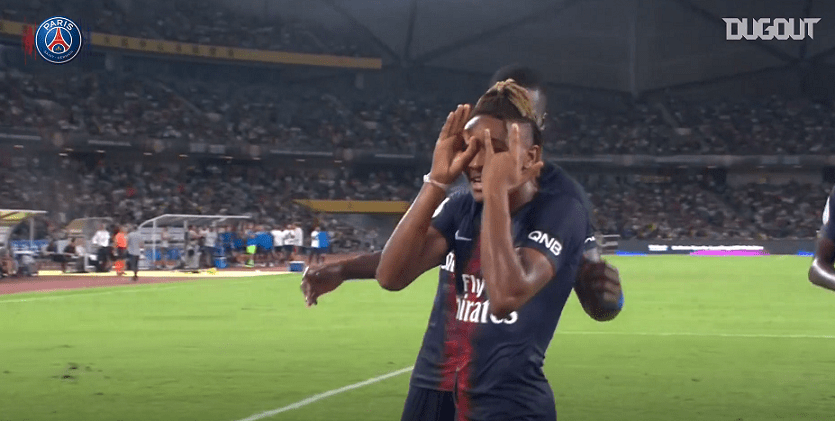 L'agent de Nkunku annonce sa volonté de quitter le PSG !