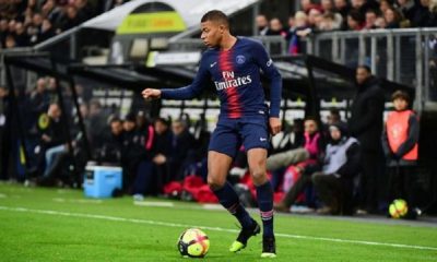 Stéphan " Mbappé ? Il n'est jamais aussi performant lorsqu'il a une liberté sur le front de l'attaque... Il a tout pour réussir dans l'axe"