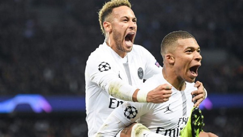 Neymar "Mbappé, c'est comme si nous étions frères...Nous ne nous envions pas"