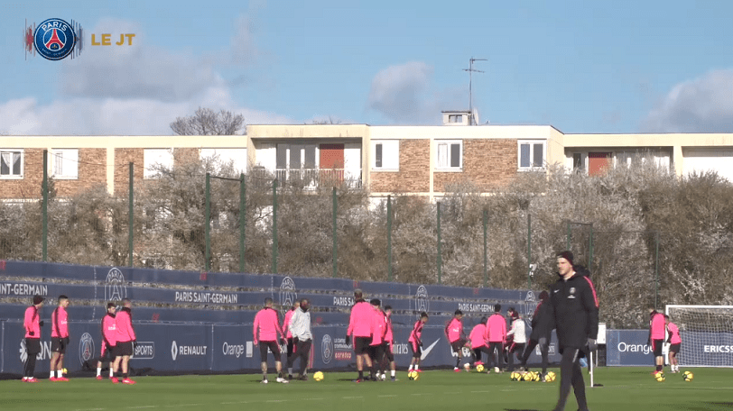 Les images du PSG ce lundi : conférence de presse et entraînement