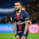 Dani Alves hésite à prolonger au PSG notamment à cause du FC Séville, selon L'Equipe