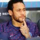 Neymar "On doit être plus des hommes sur le terrain...Les jeunes n'écoutent pas"