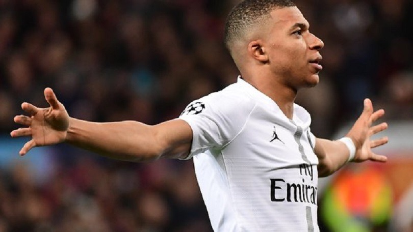 Mbappé veut rester au PSG et ne cherche pas la prolongation de contrat, indique RTL