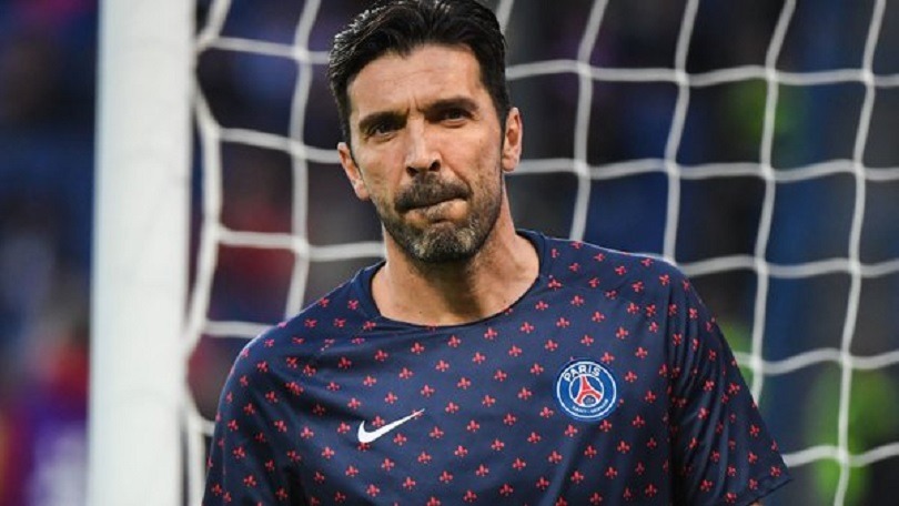 Buffon "Merci à tous...Le PSG m’a proposé de renouveler mon contrat, mais je ne me suis pas senti d’accepter"