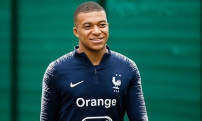 Mbappé victime d'une "entorse bénigne" et prêt pour Turquie/France, indique L'Equipe