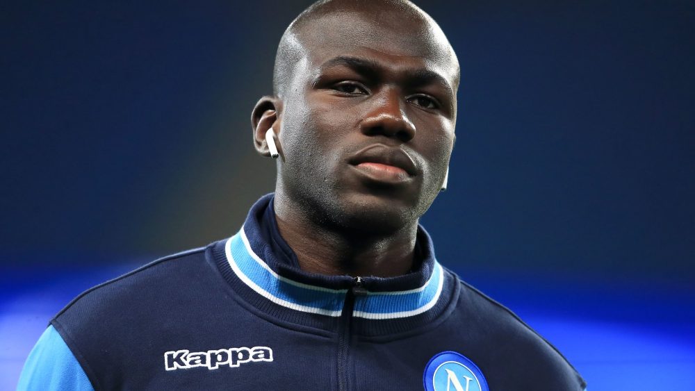 Mercato - Koulibaly a une clause libératoire de 100 millions d'euros pour un club étranger, précise Tuttosport